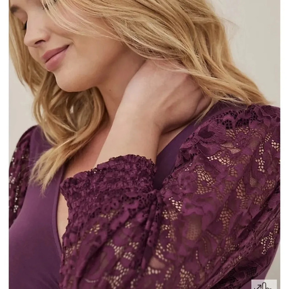 Torrid Lace Sleeve Tunic V-Neck Ruched Front Long Top Plus Size 1 1X 14 16 NWT - Picture 6 of 16
